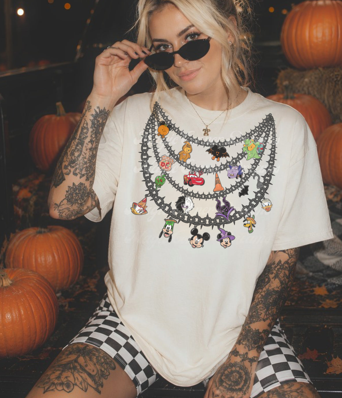 Spooky Chain Unisex T-SHIRT (YOUTH-ADULT) *2-3 WEEK TURN AROUND TIME*