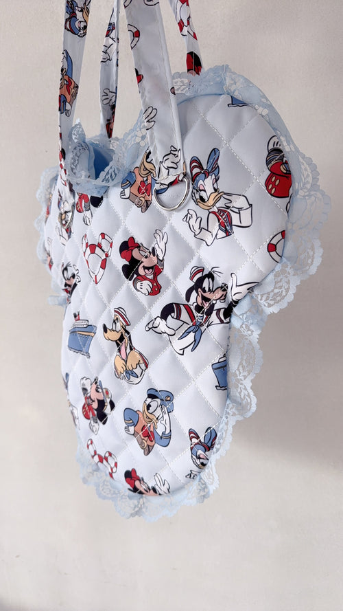 Cruise Mouse Tote Bag