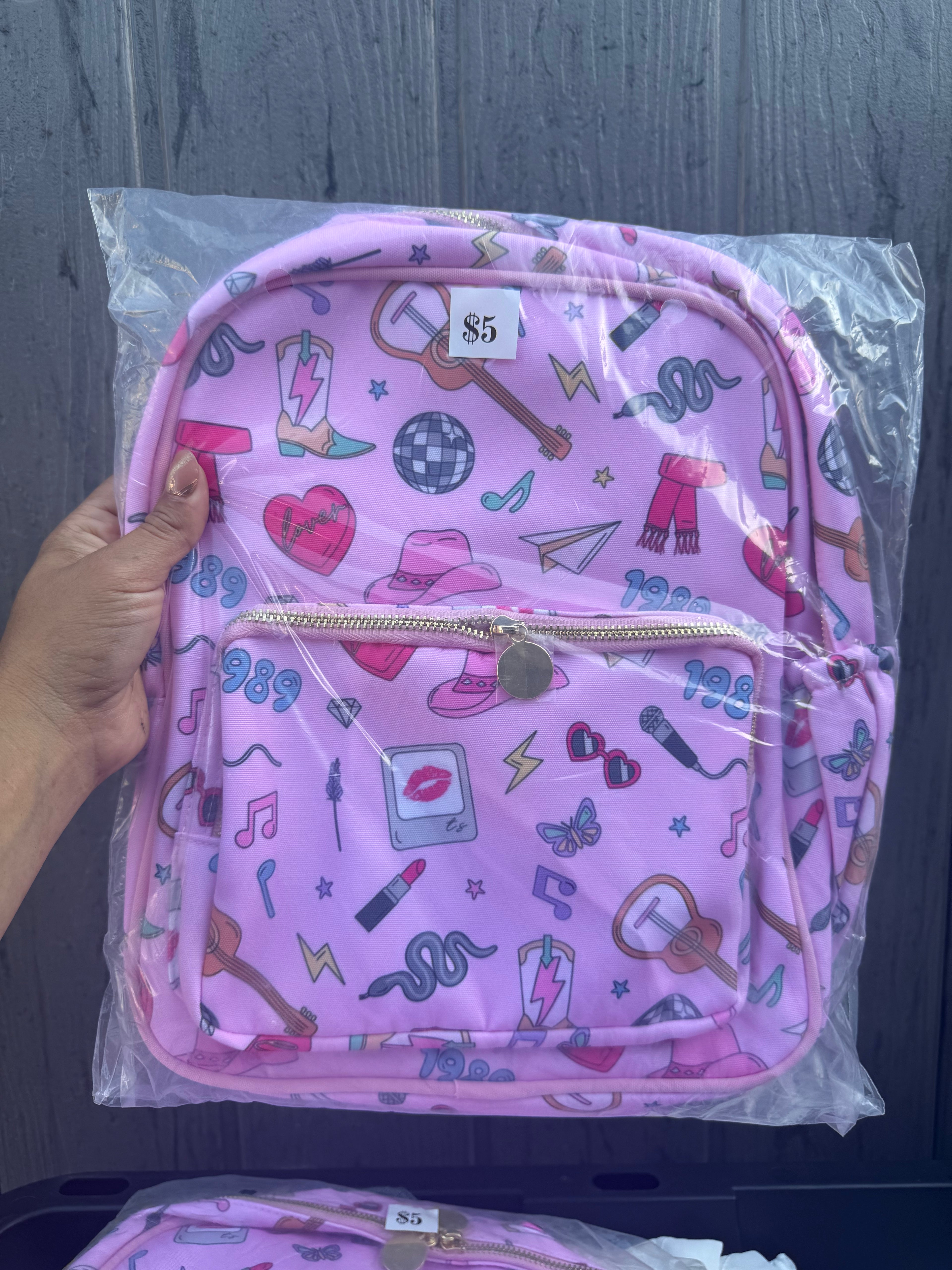 Taylor Backpack 🎒